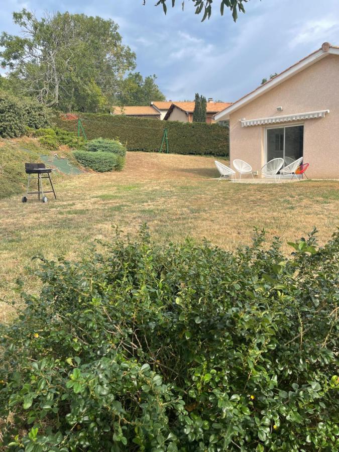 Au Jardin De Papy Country house *